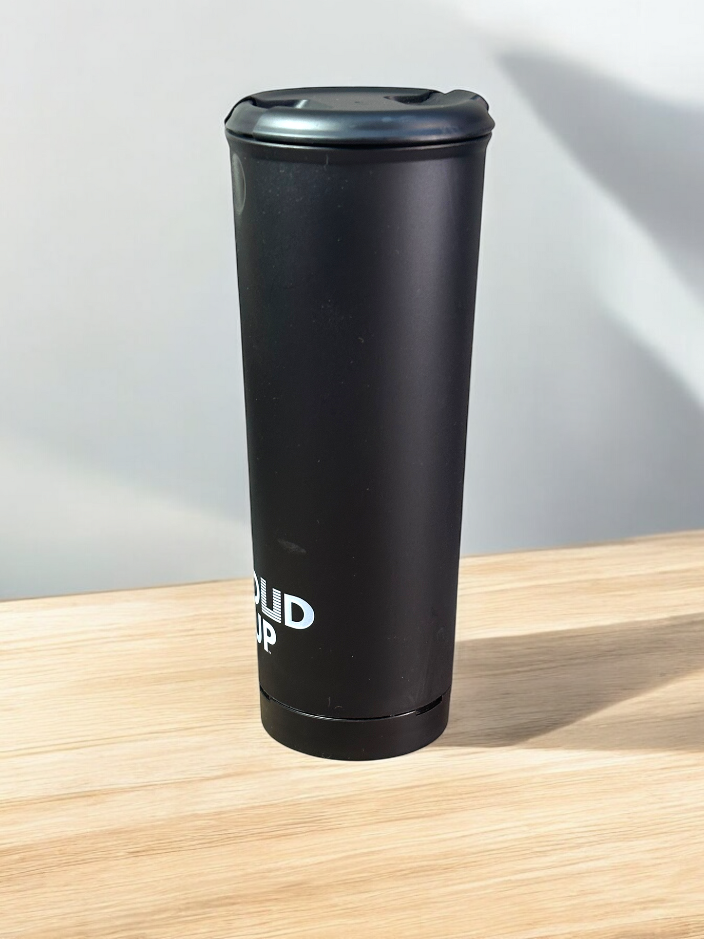 Noisy Cups