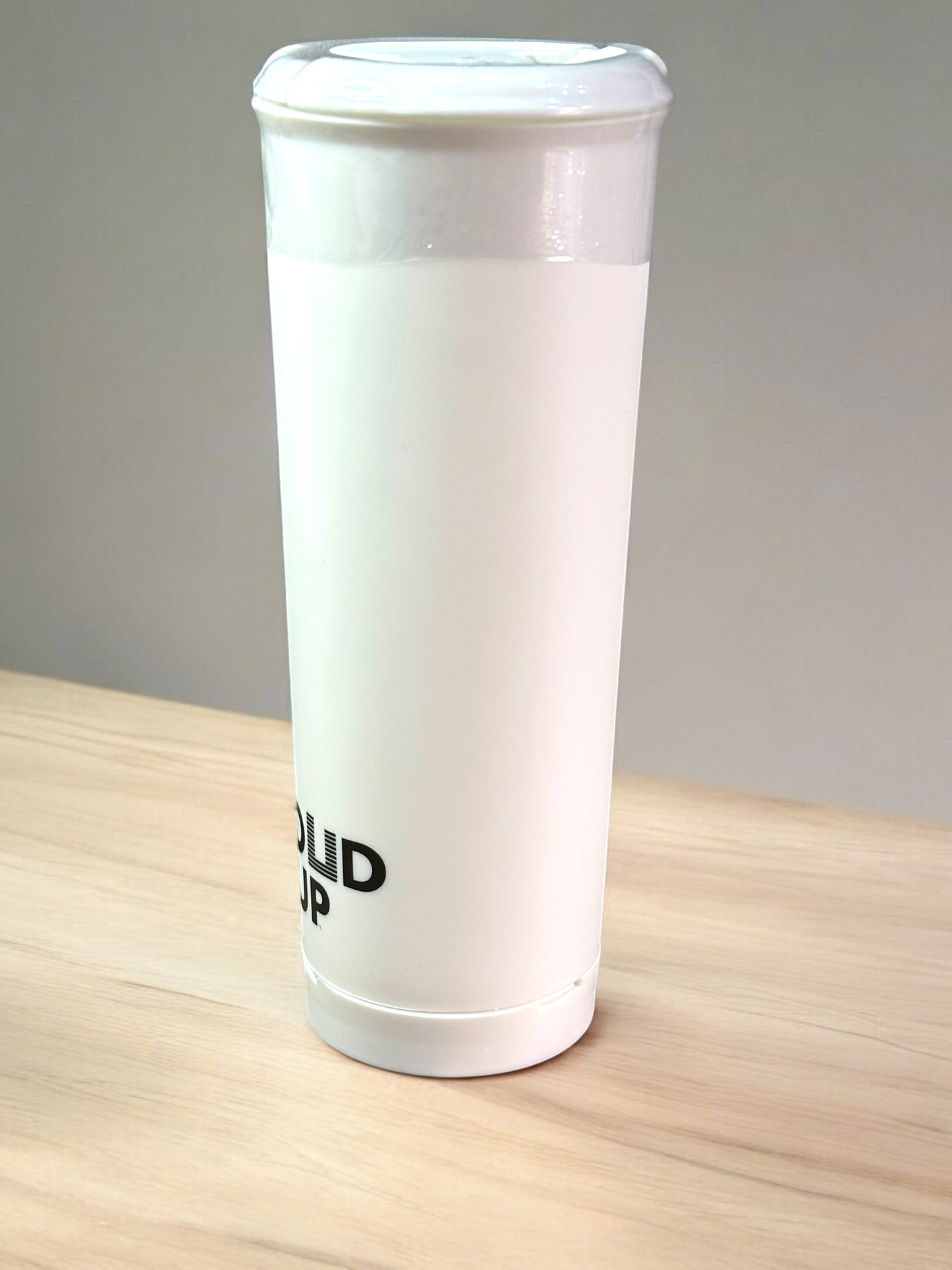 Noisy Cups