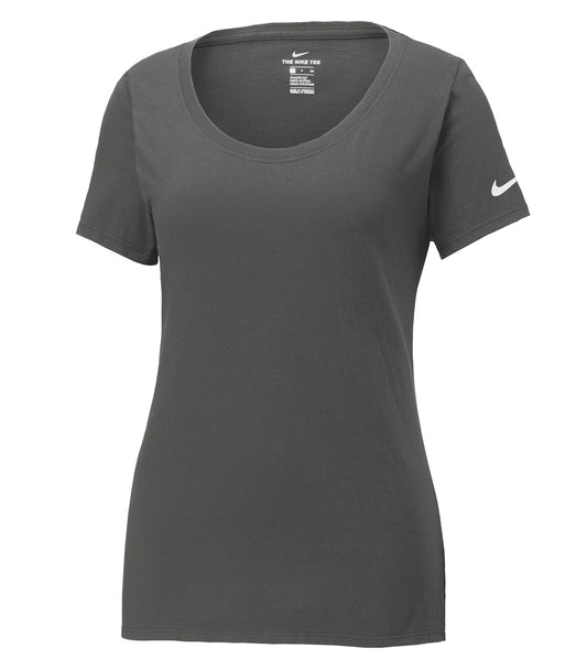 NIKE Dri-FIT COTTON/POLY SCOOP NECK LADIES' TEE - Anthracite